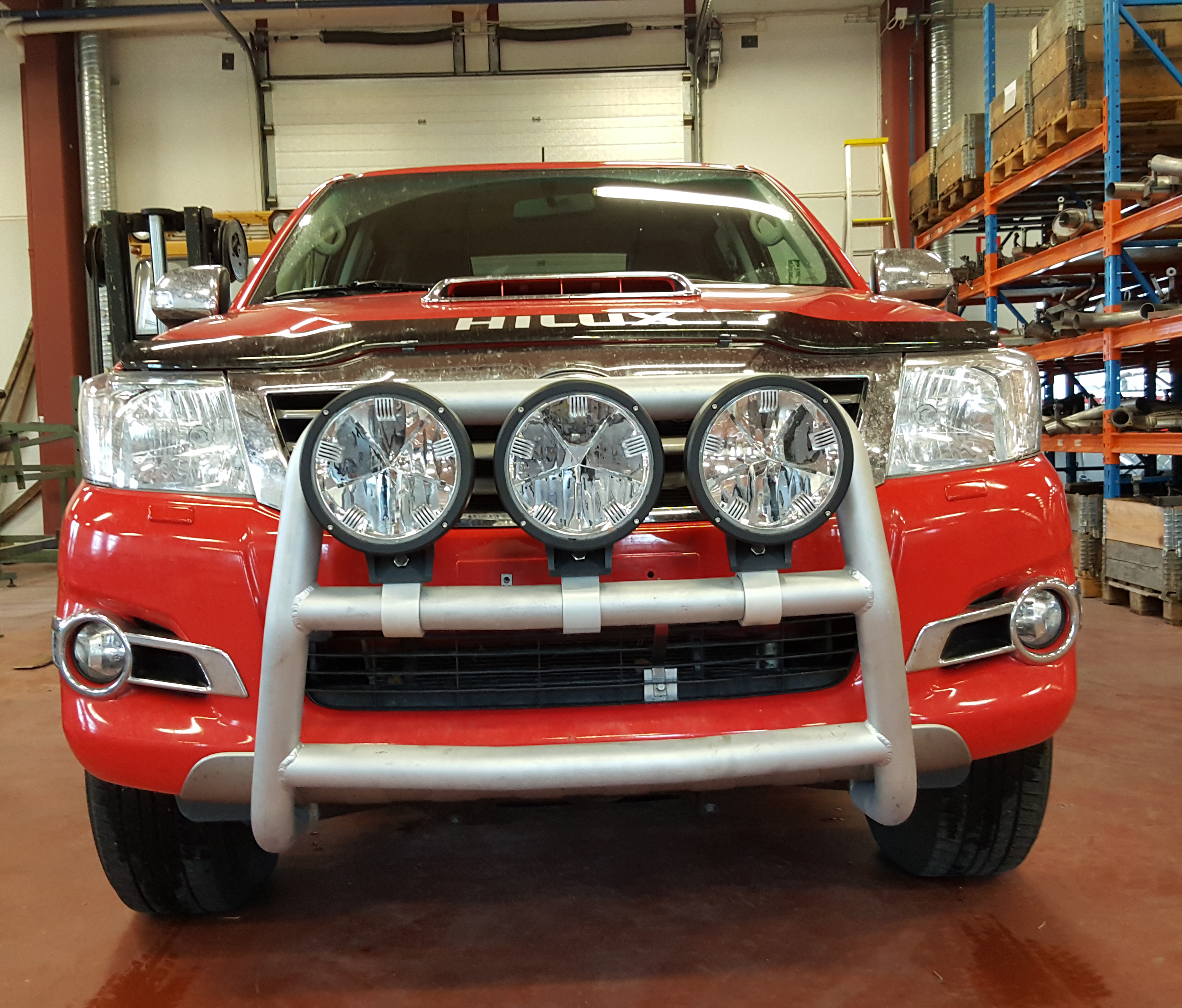 Product Image for Toyota Hilux frontbåge stor