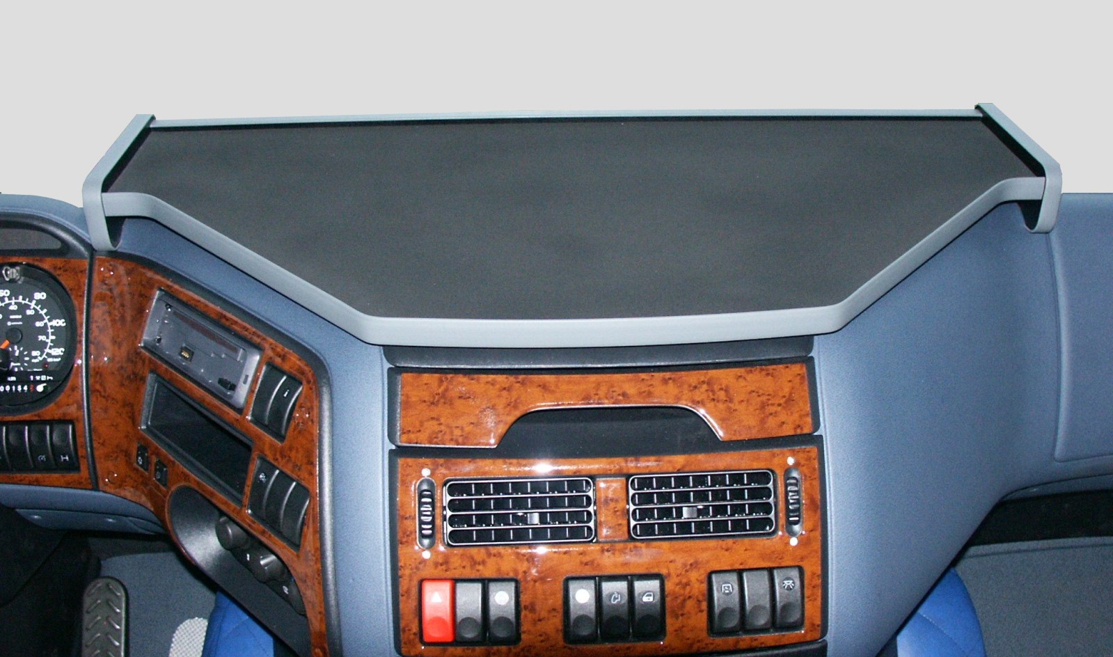 Product Image for Bord passande daf xf95/105 (föra) svart