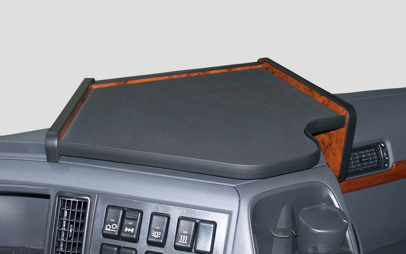 Product Image for Bord passande volvo fh/fm08- (föra),trä -med display