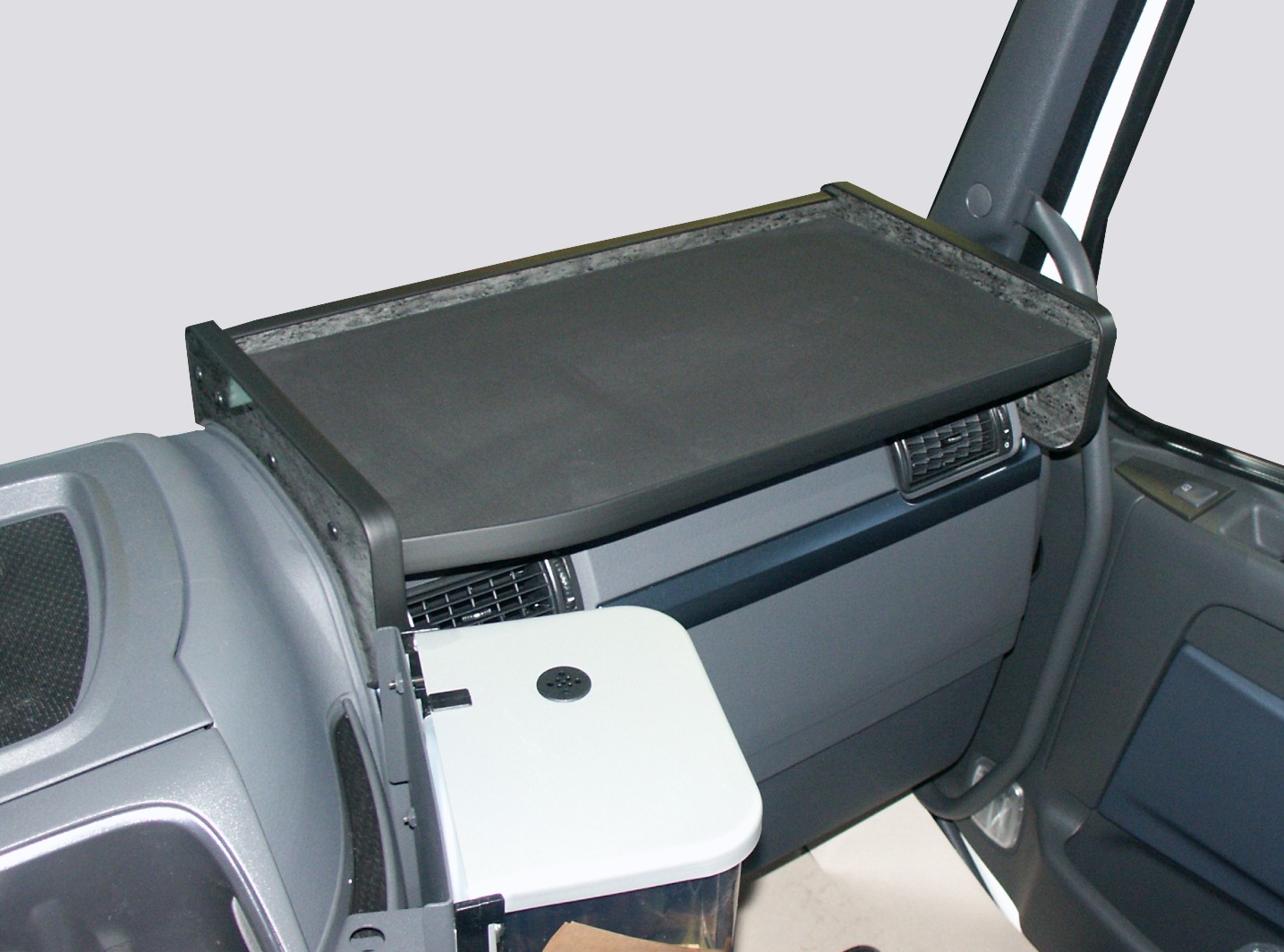 Product Image for Bord passande volvo fh08- (pass),titan