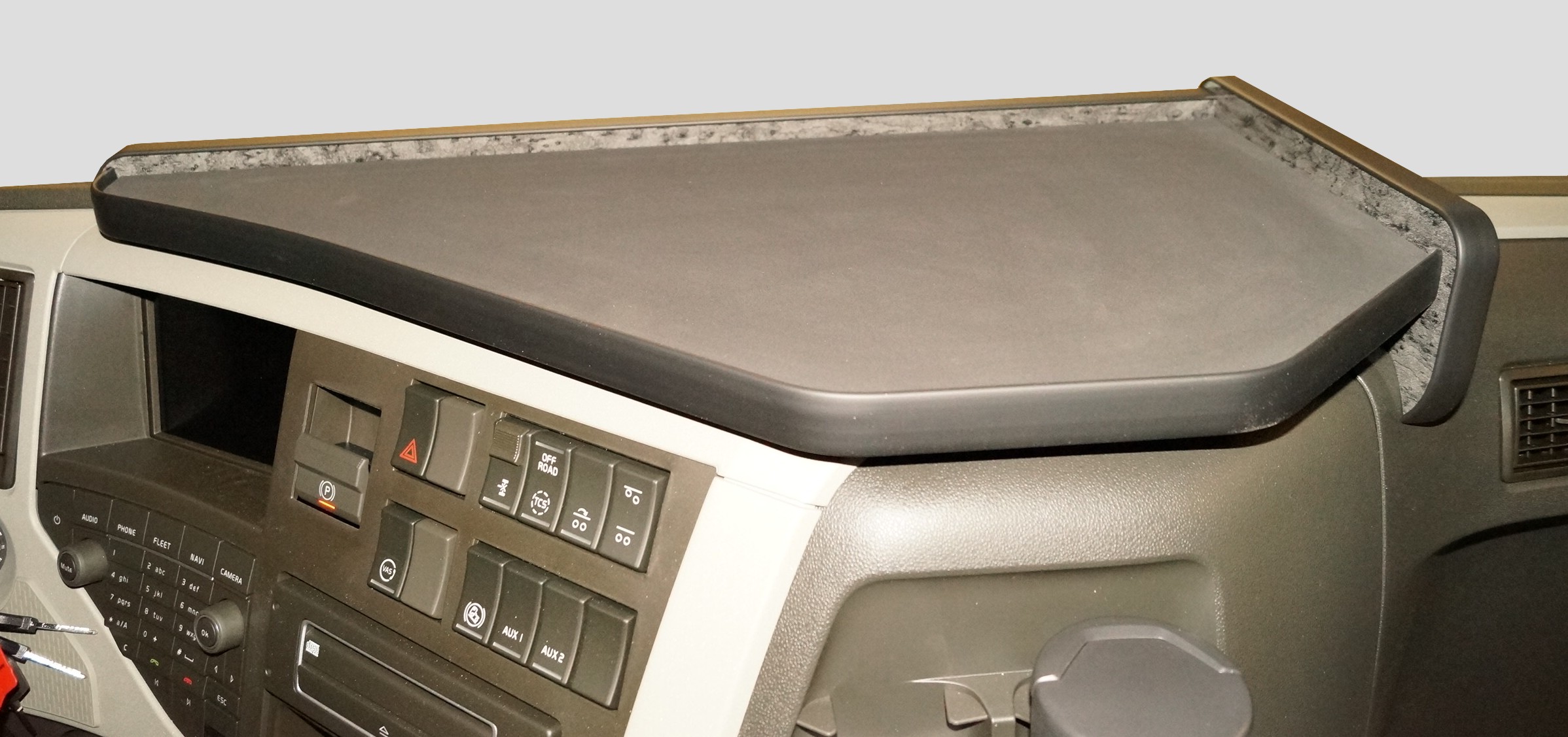 Product Image for Bord passande volvo fm/x4 förare,titan.