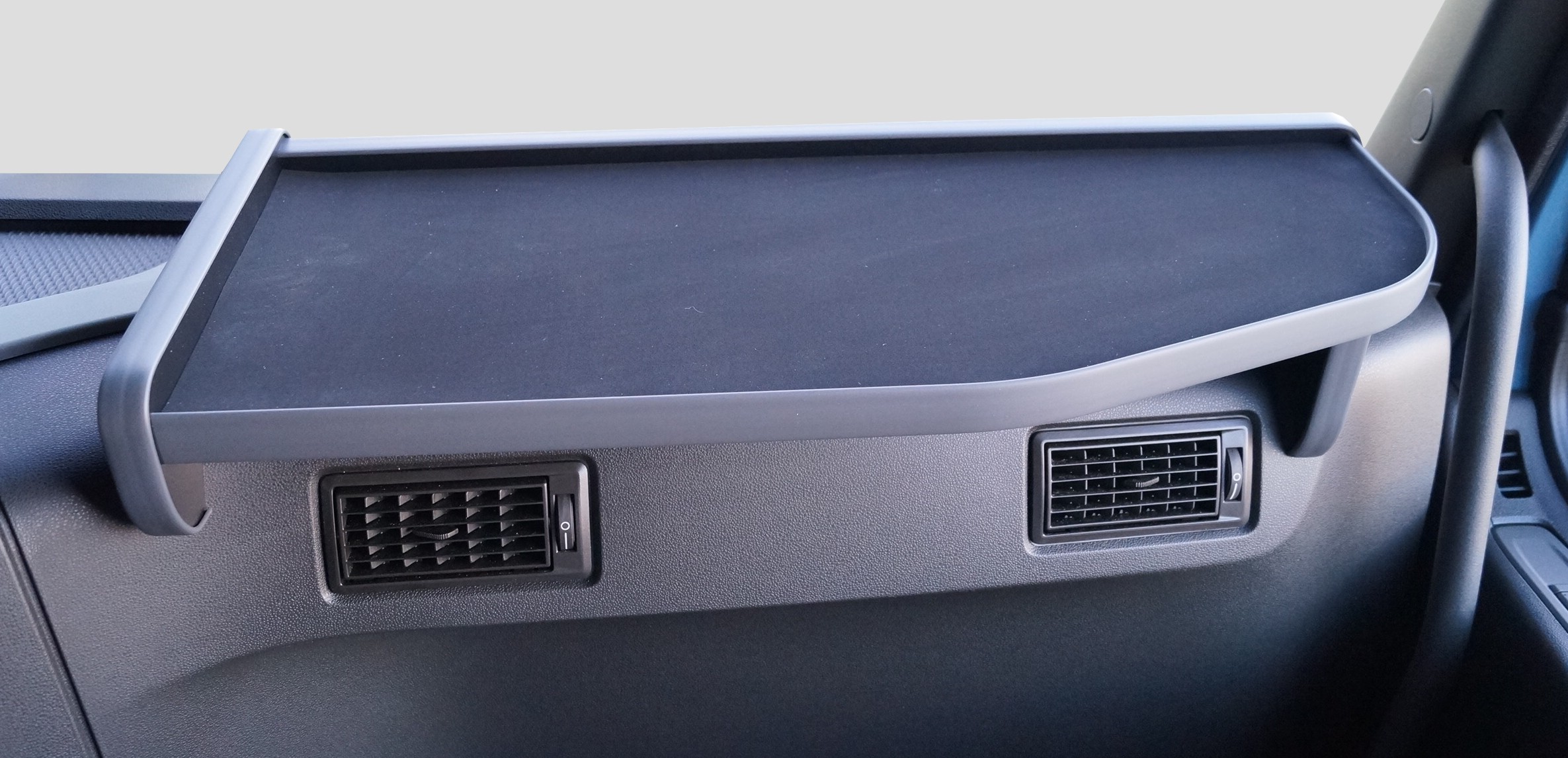 Product Image for Bord passande volvo fm/x4 (pass),svart