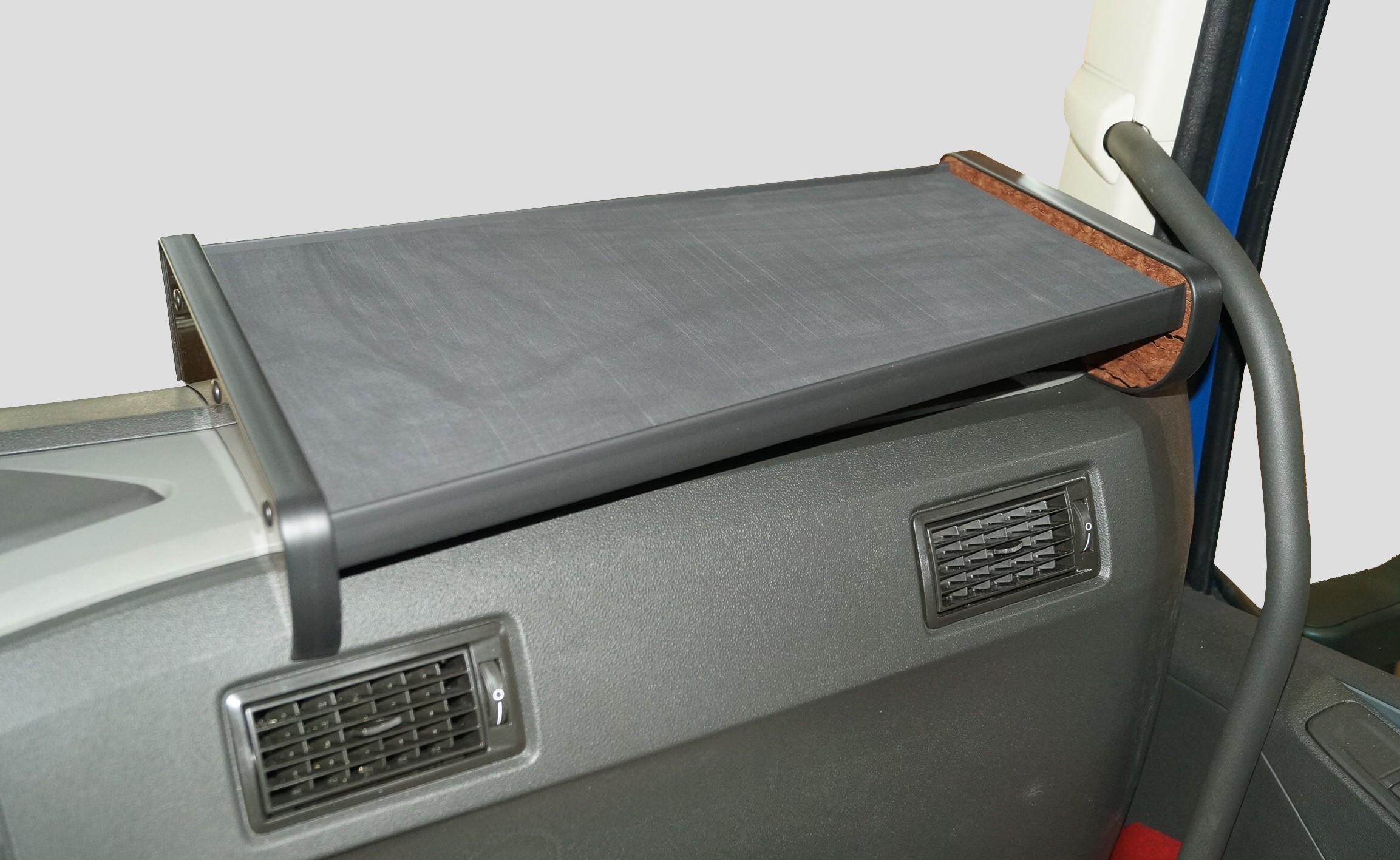 Product Image for Bord passande volvo fm/x5 (pass)2021,trä