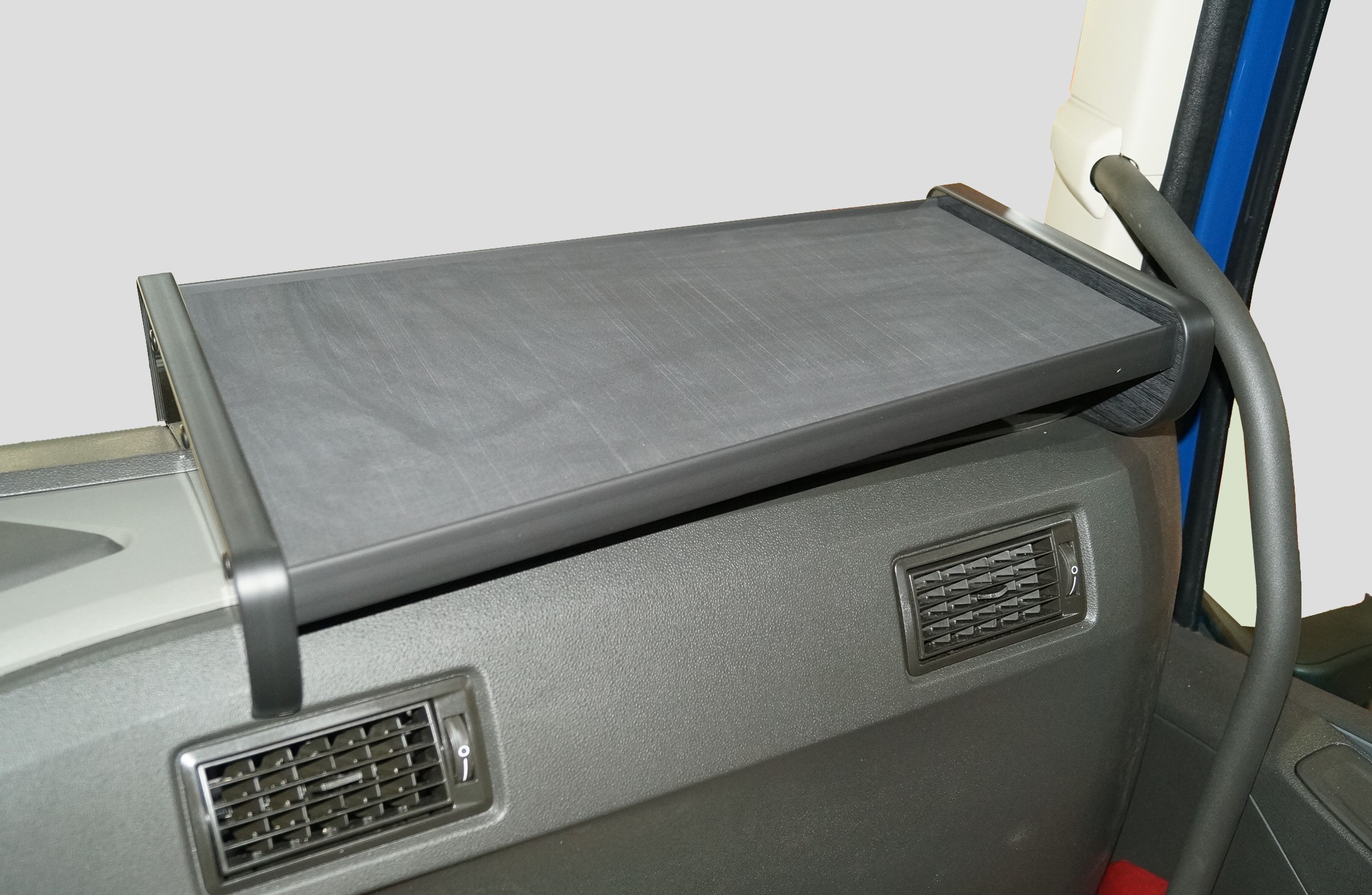 Product Image for Bord passande volvo fm/x5 (pass)2021,titan